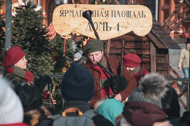 Russian Language Sign