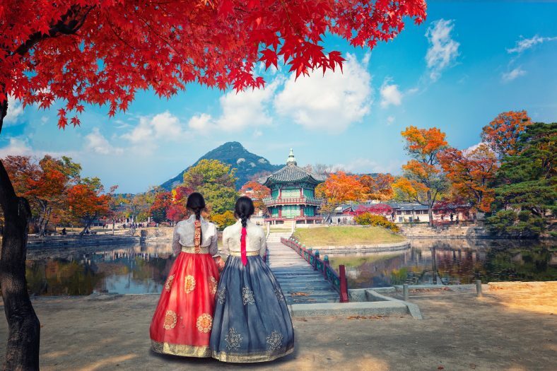 two korean women in traditional dress